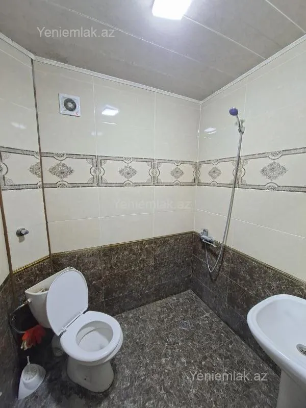 Satılır 2 otaqlı köhnə tikili 35 m²