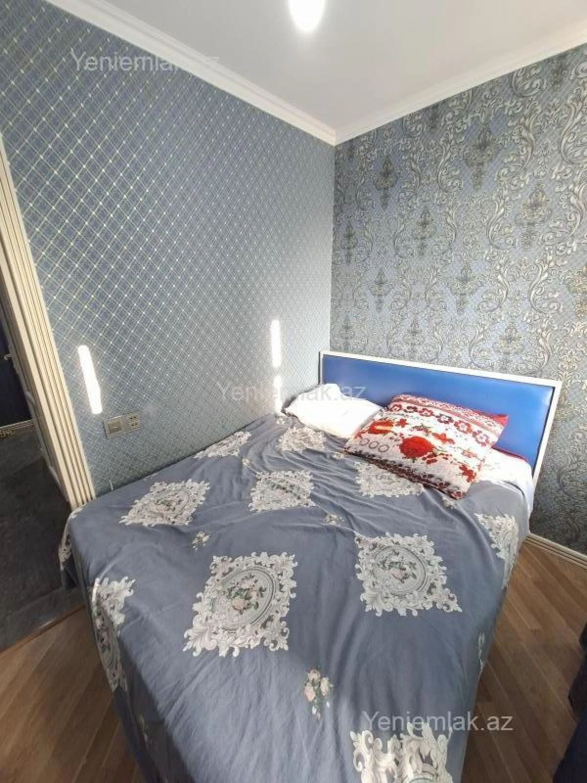 Satılır 2 otaqlı köhnə tikili 35 m²