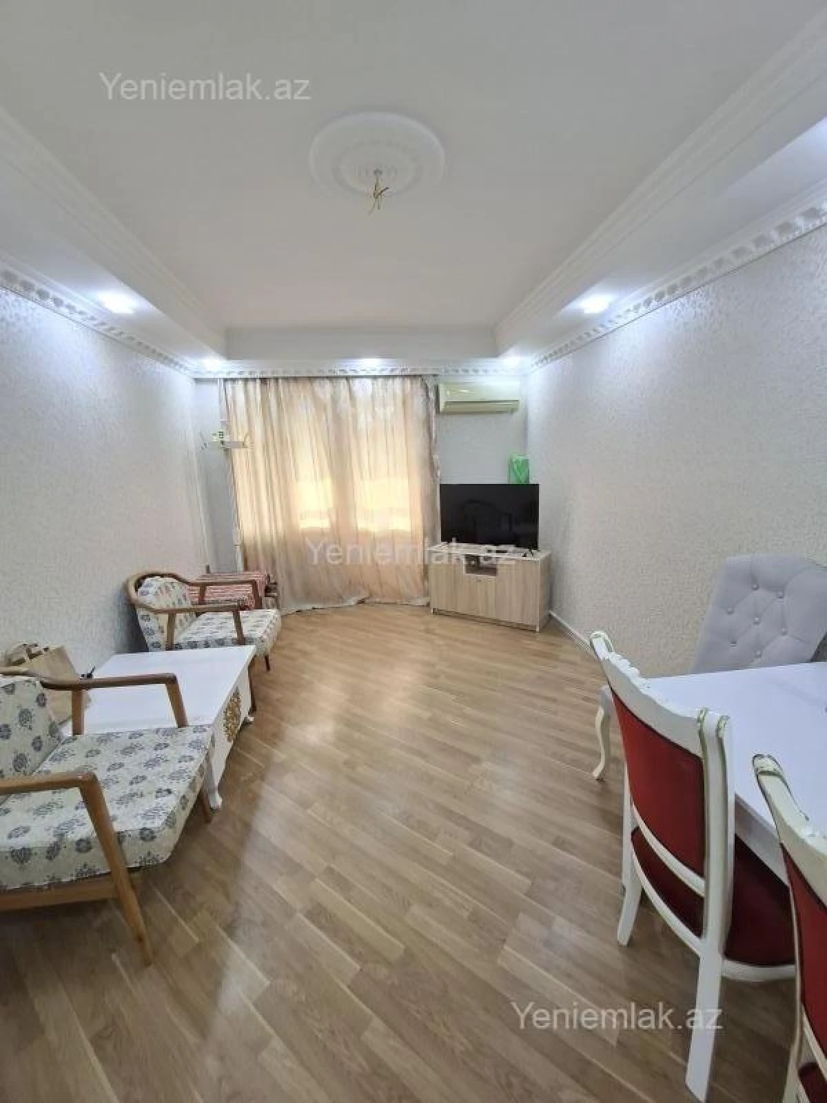 Satılır 2 otaqlı köhnə tikili 35 m²