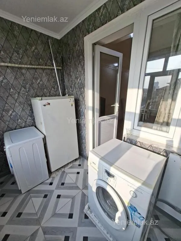 Satılır 2 otaqlı köhnə tikili 35 m²