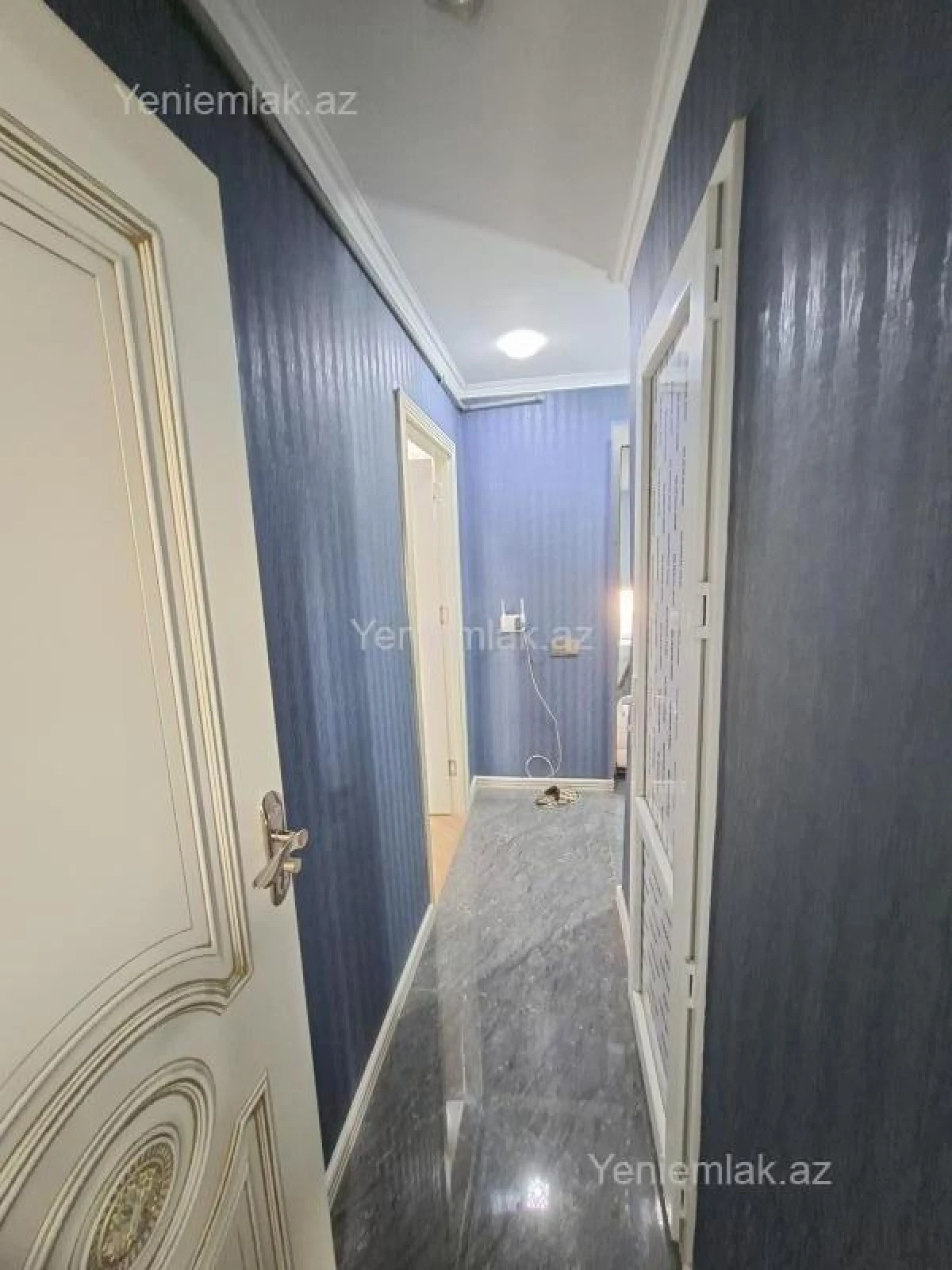 Satılır 2 otaqlı köhnə tikili 35 m²