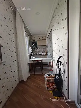 Satılır 2 otaqlı köhnə tikili 55 m²