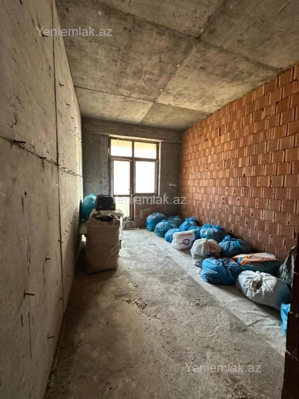 Satılır 3 otaqlı yeni tikili 143 m²