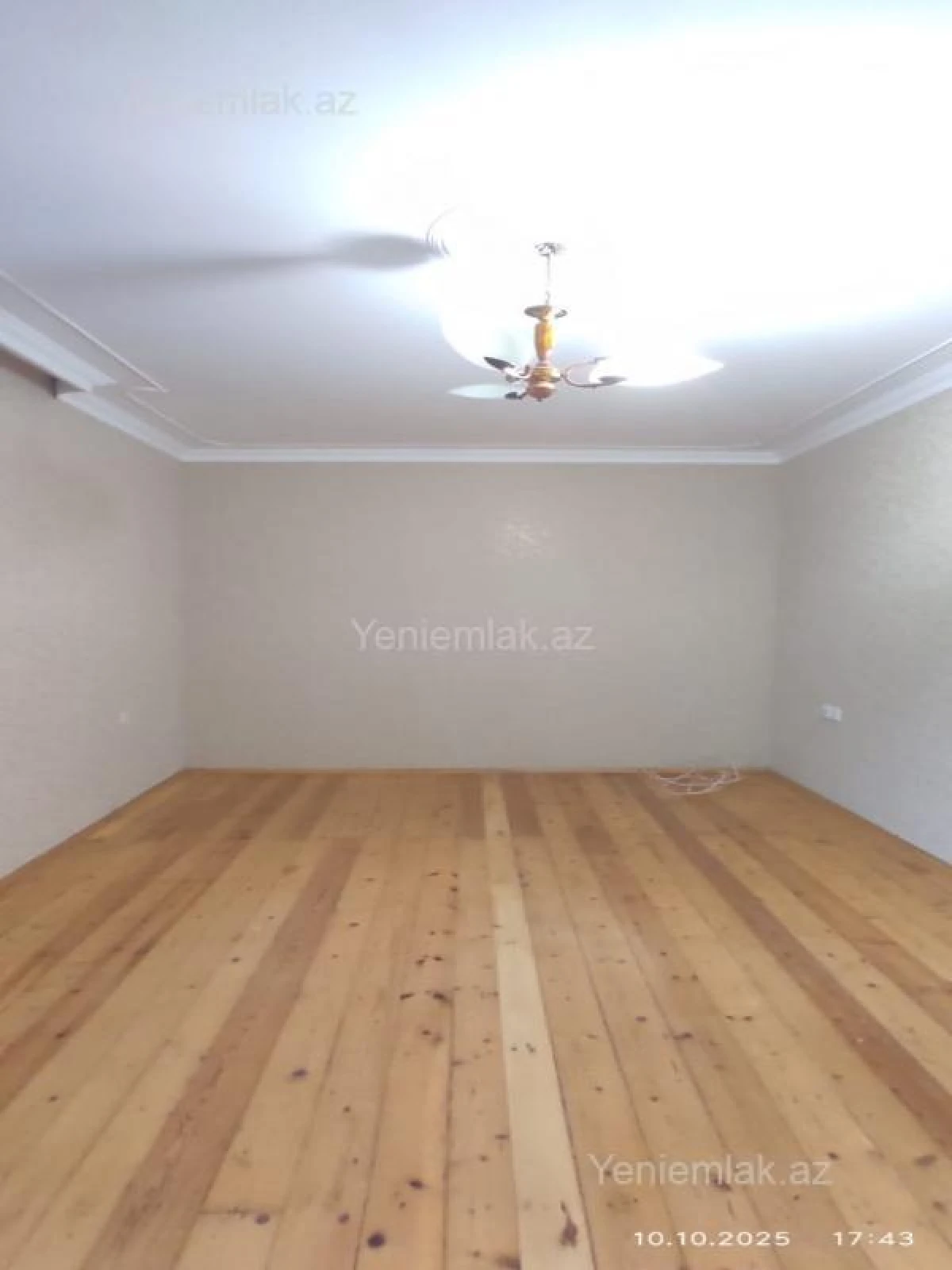 Satılır 2 otaqlı köhnə tikili 50 m²