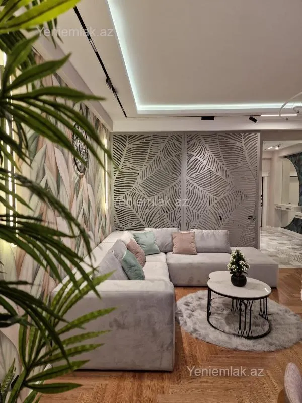 Satılır 3 otaqlı yeni tikili 112 m²