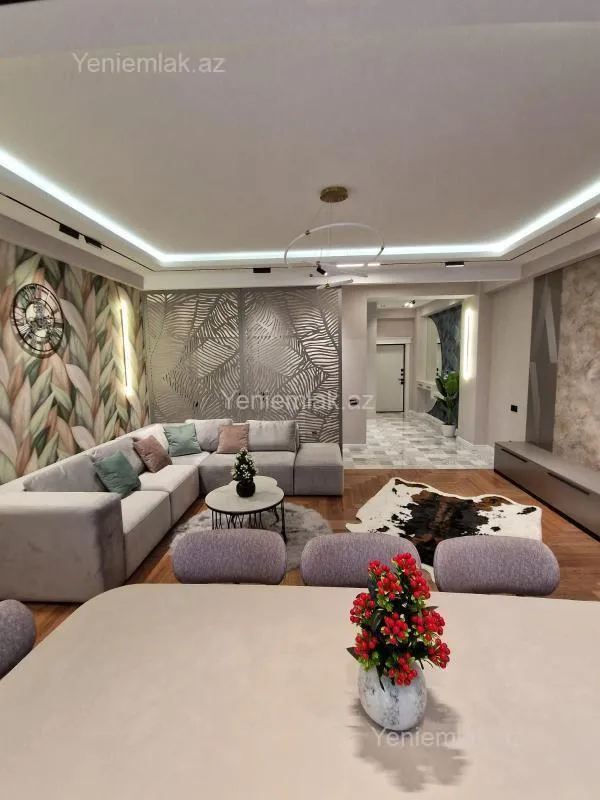 Satılır 3 otaqlı yeni tikili 112 m²