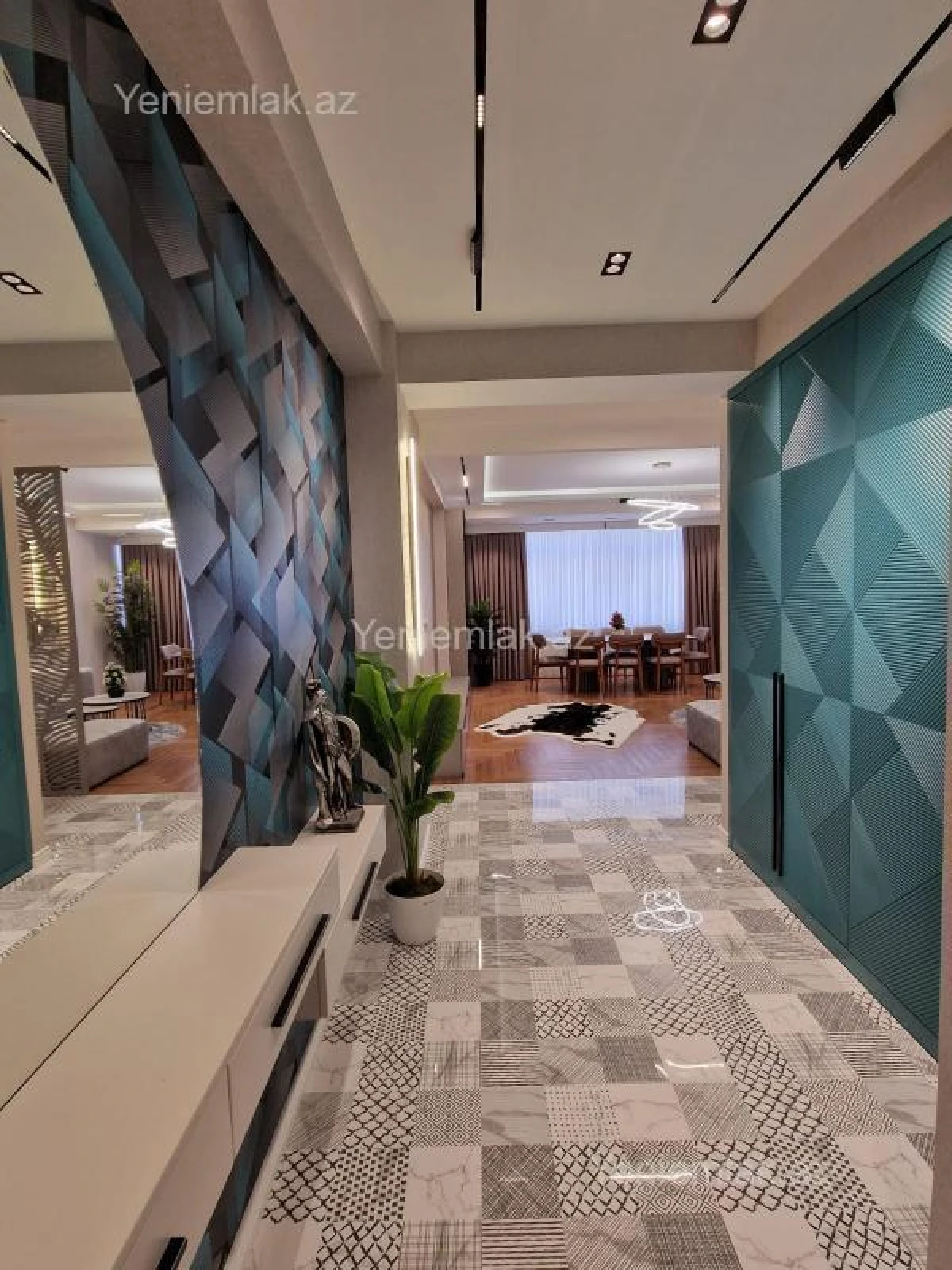 Satılır 3 otaqlı yeni tikili 112 m²