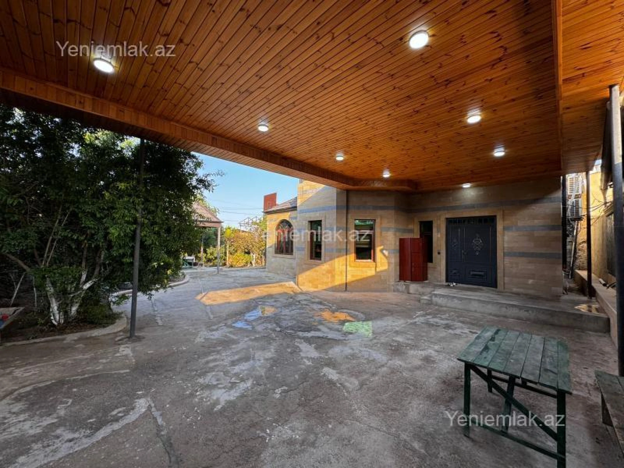 Satılır 5 otaqlı həyət evi 150 m²