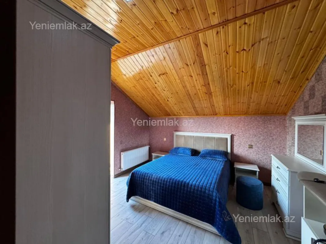 Satılır 5 otaqlı həyət evi 150 m²