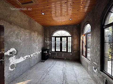 Satılır 5 otaqlı həyət evi 150 m²