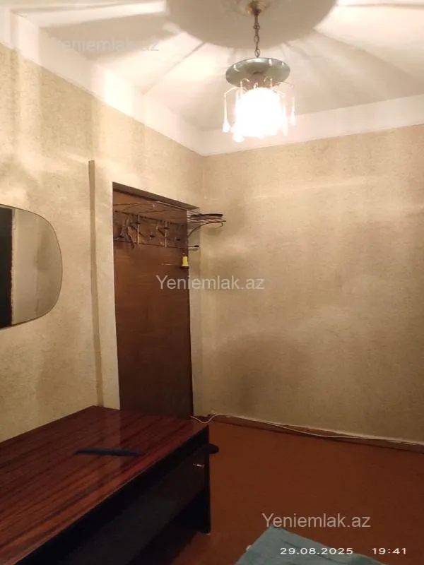 Satılır 2 otaqlı köhnə tikili 46 m²