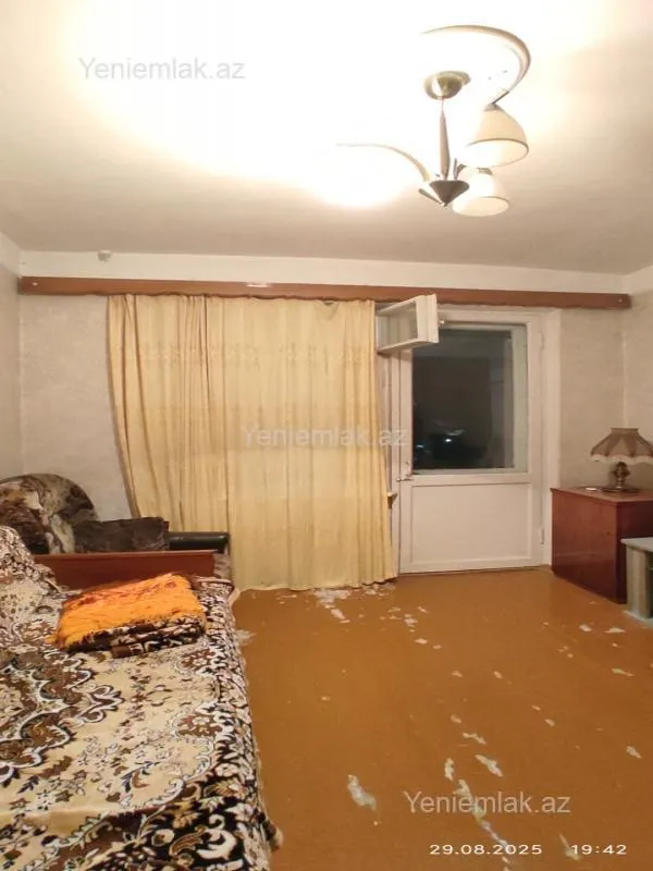 Satılır 2 otaqlı köhnə tikili 46 m²