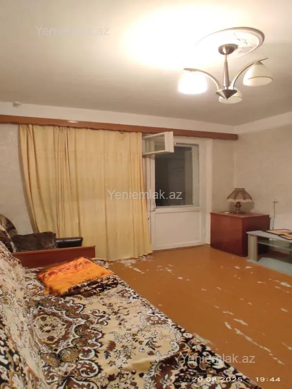Satılır 2 otaqlı köhnə tikili 46 m²