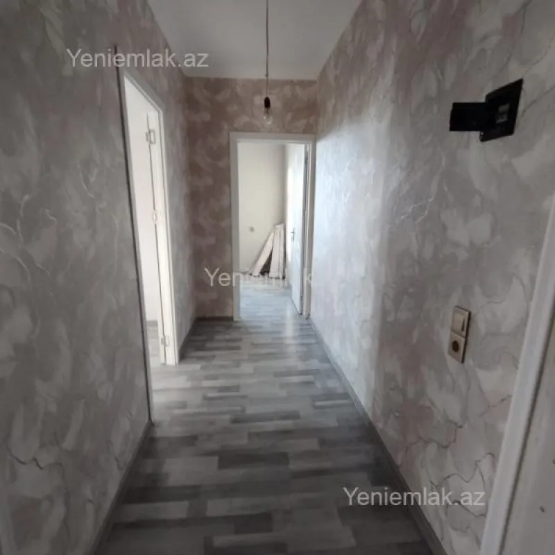 Satılır 2 otaqlı köhnə tikili 50 m²