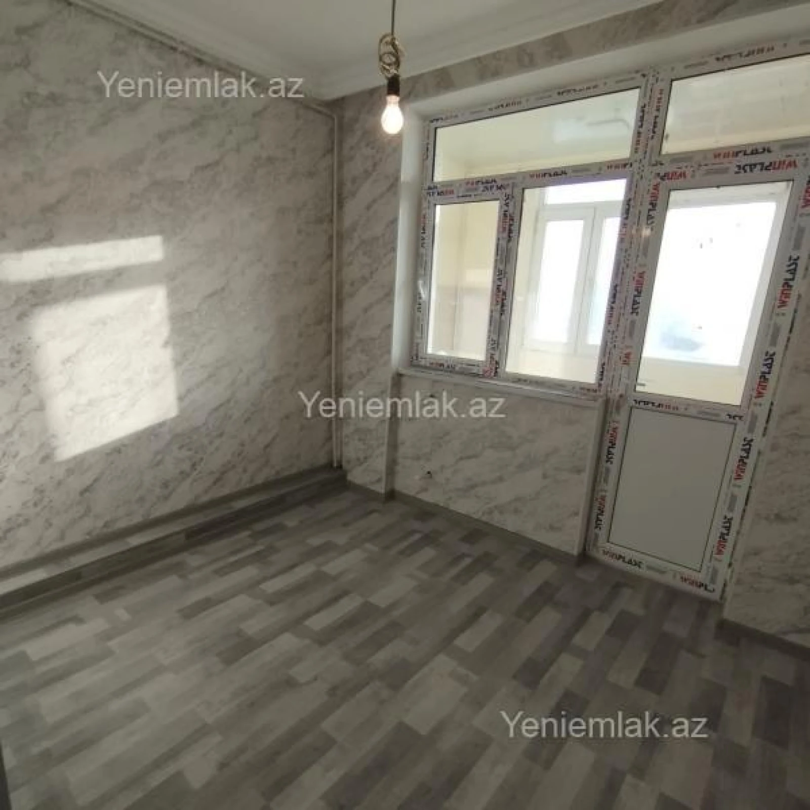 Satılır 2 otaqlı köhnə tikili 50 m²