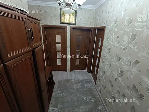 Satılır 3 otaqlı köhnə tikili 90 m²