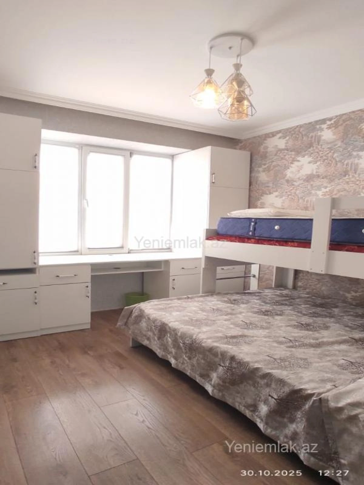Satılır 3 otaqlı yeni tikili 82 m²