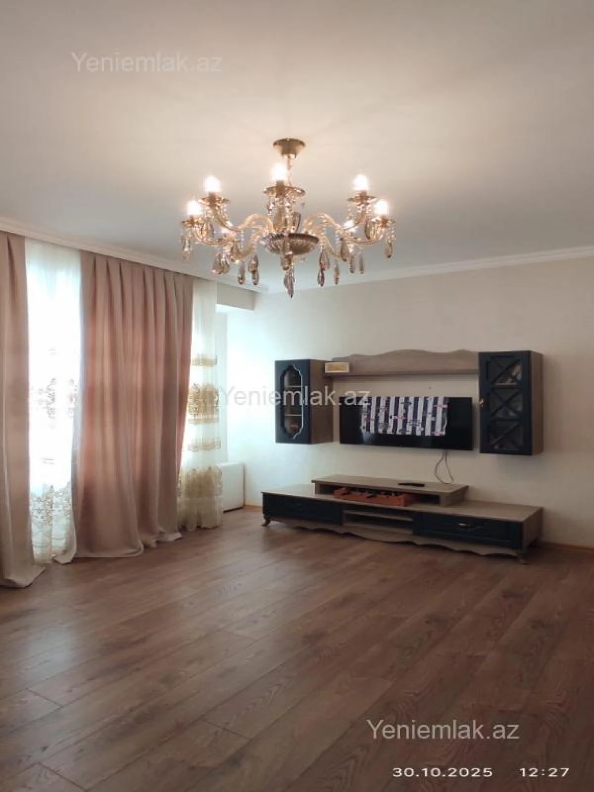 Satılır 3 otaqlı yeni tikili 82 m²