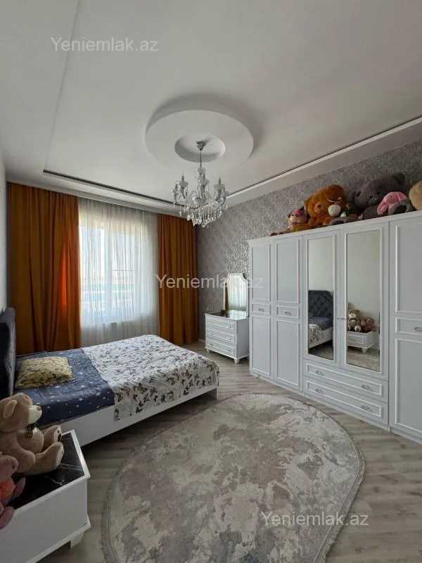 Satılır 6 otaqlı həyət evi 146 m²