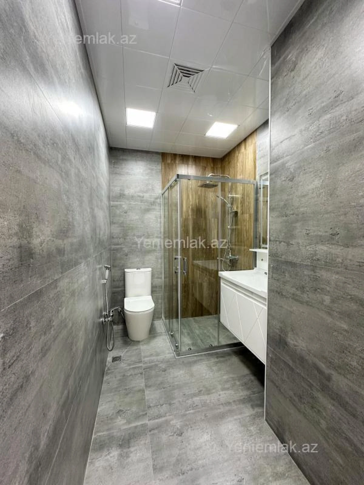 Satılır 3 otaqlı yeni tikili 80 m²