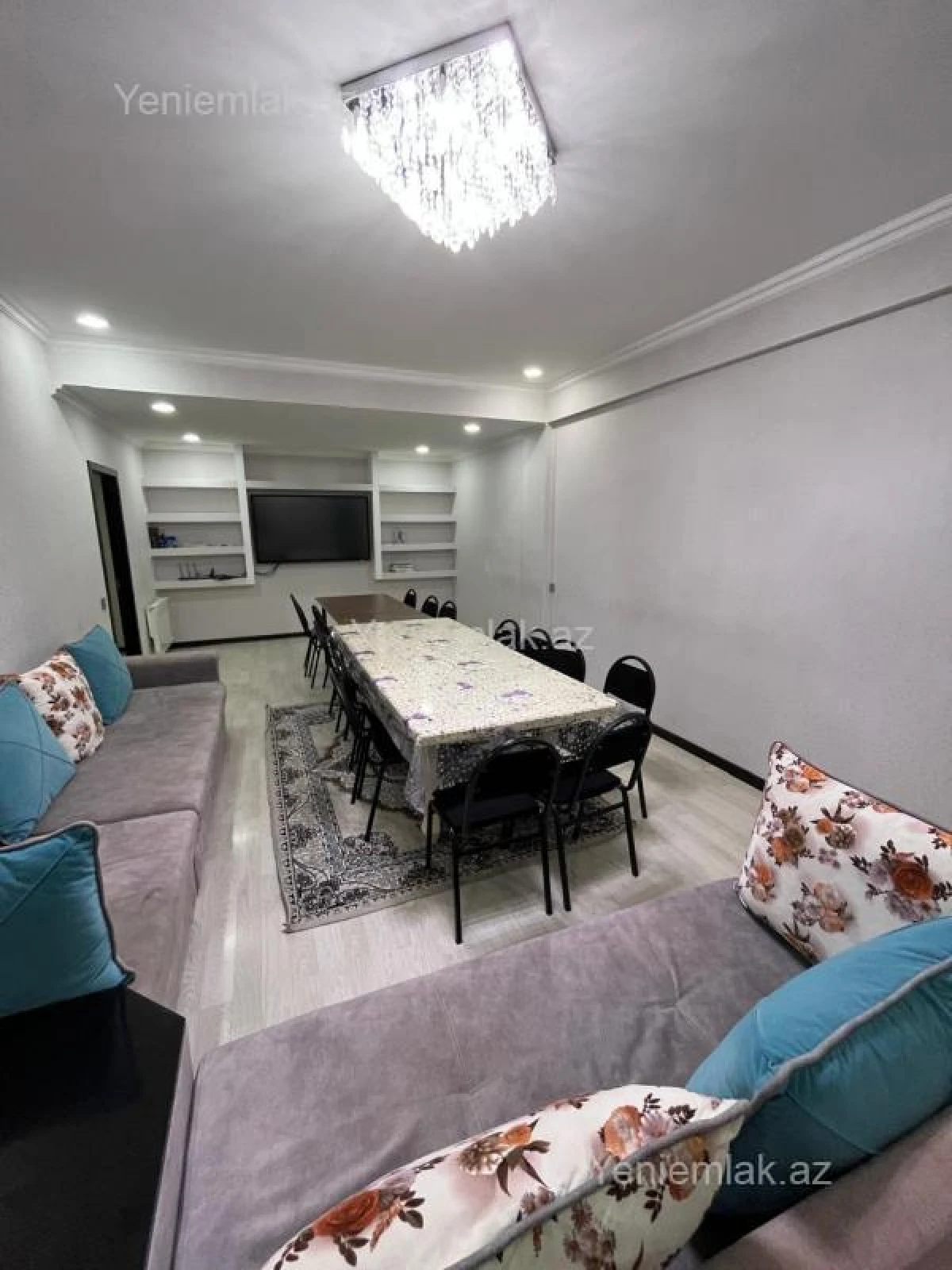 Satılır 2 otaqlı yeni tikili 86 m²