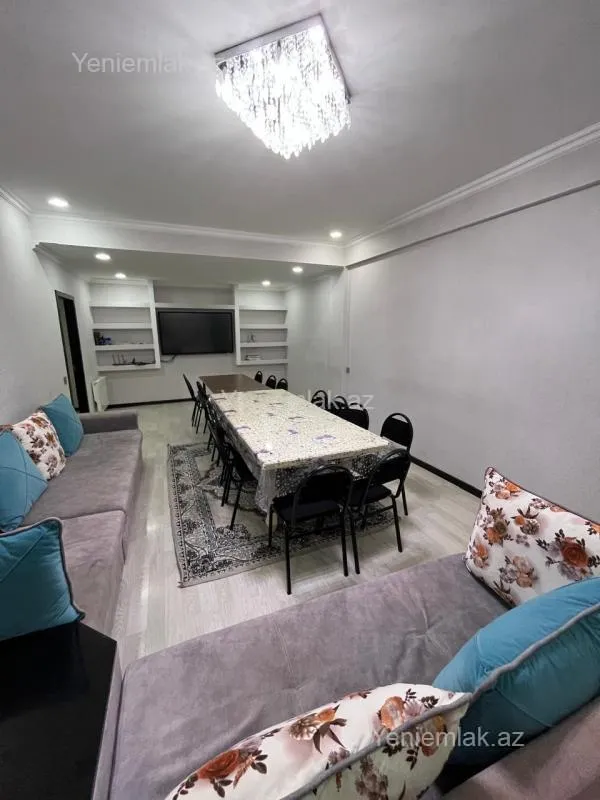Satılır 2 otaqlı yeni tikili 86 m²