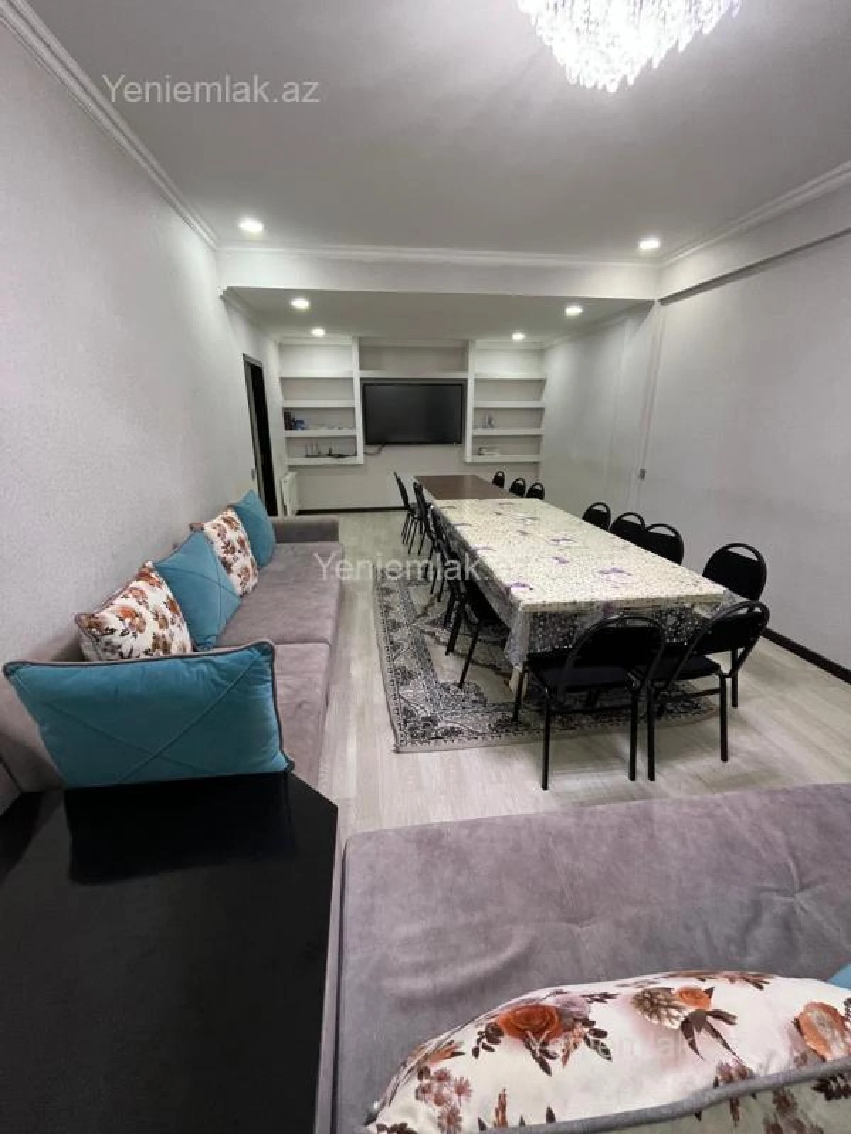 Satılır 2 otaqlı yeni tikili 86 m²