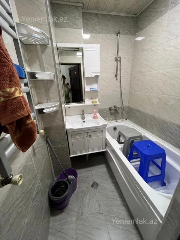 Satılır 2 otaqlı yeni tikili 86 m²