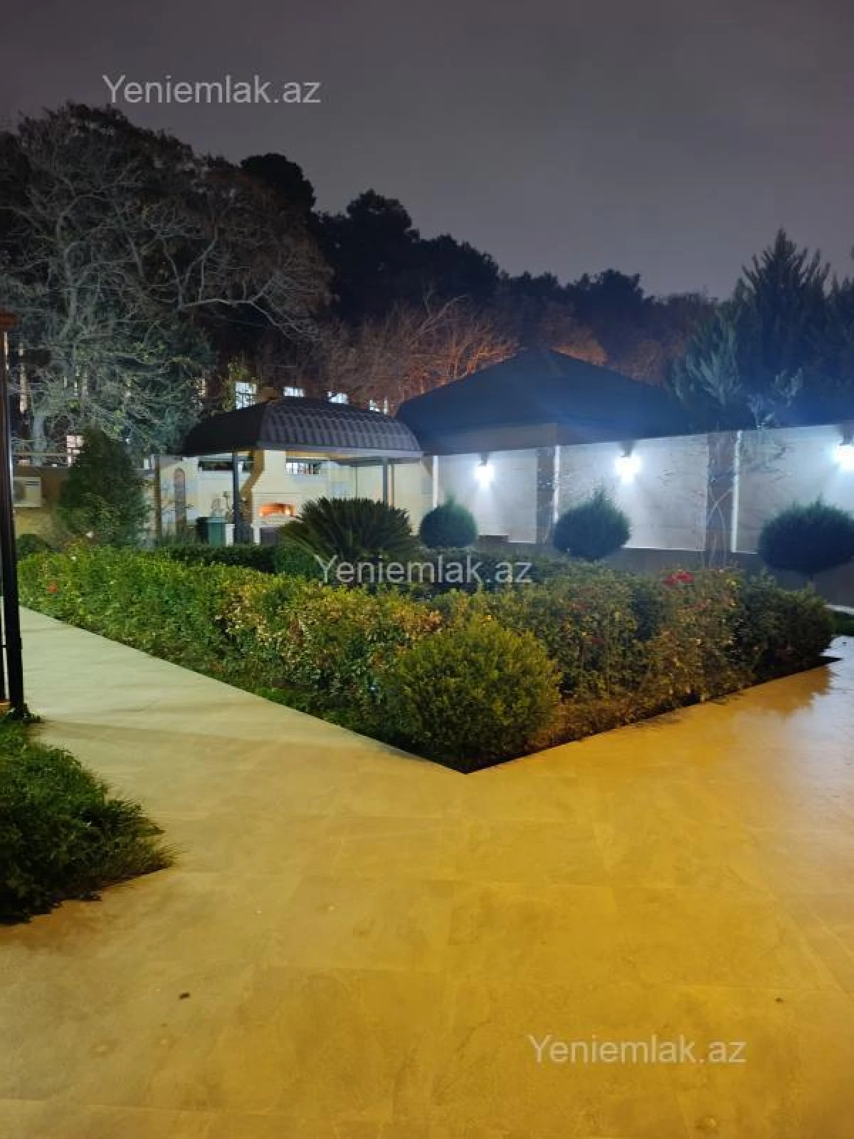 Satılır 7 otaqlı həyət evi 420 m²