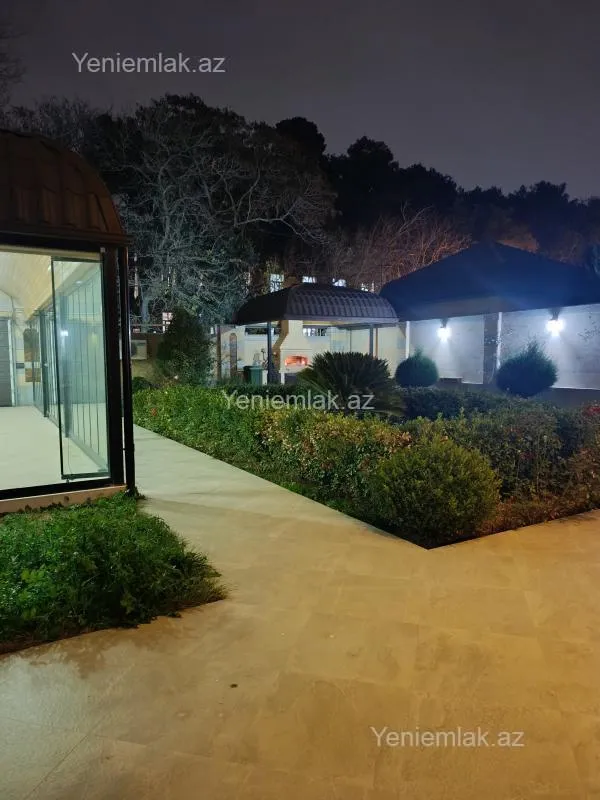 Satılır 7 otaqlı həyət evi 420 m²