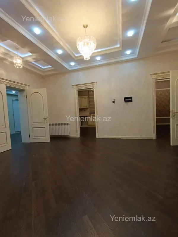 Satılır 7 otaqlı həyət evi 420 m²