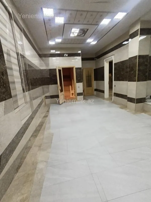 Satılır 7 otaqlı həyət evi 420 m²