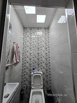 Satılır 3 otaqlı yeni tikili 77 m²