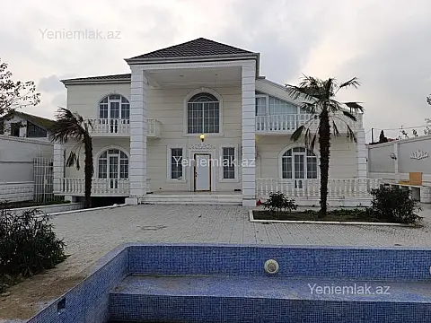 Satılır 6 otaqlı həyət evi 340 m²