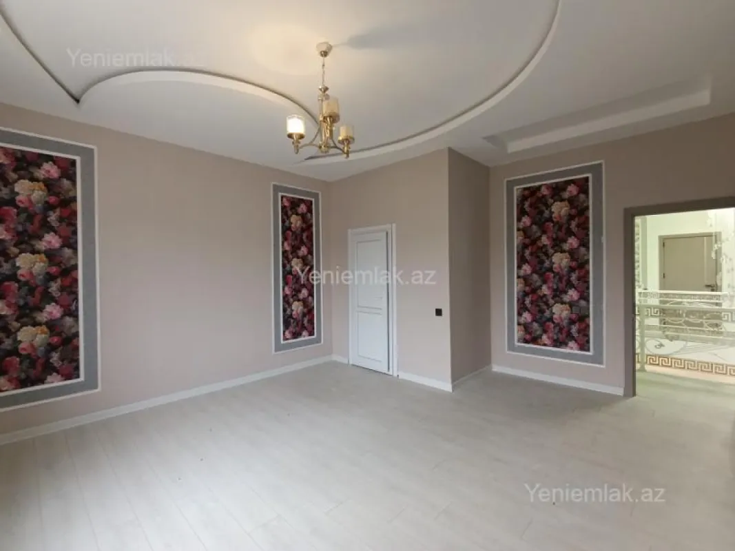 Satılır 6 otaqlı həyət evi 340 m²