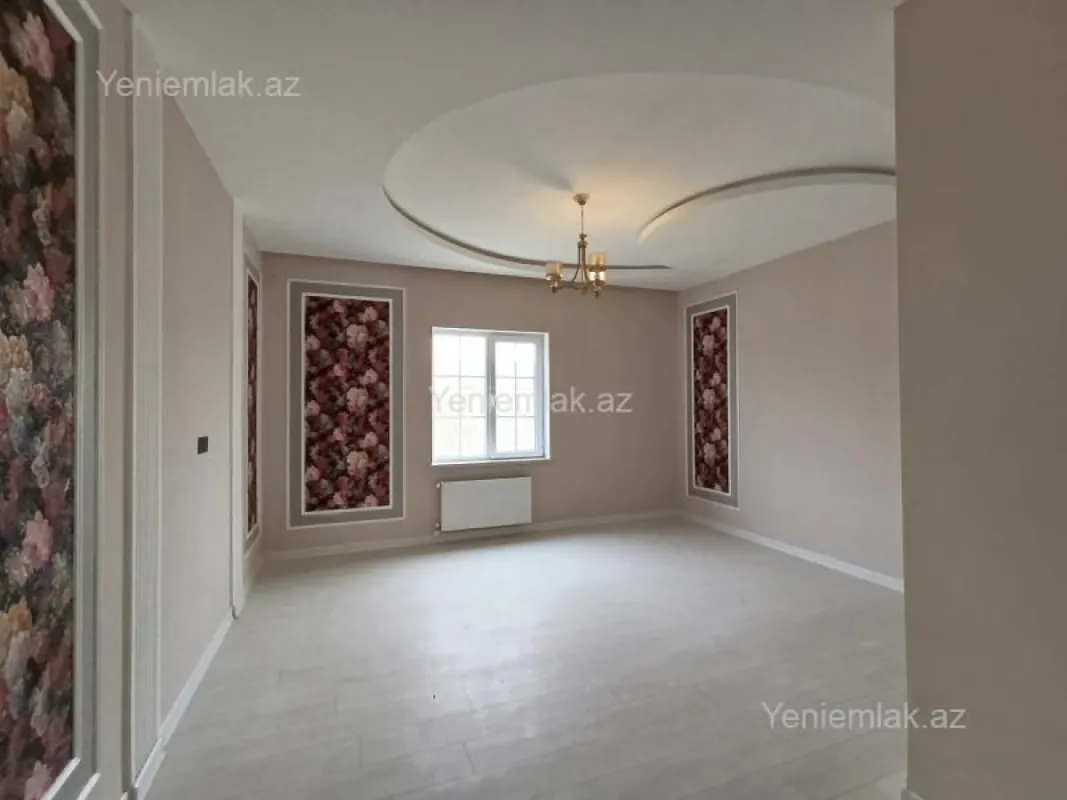 Satılır 6 otaqlı həyət evi 340 m²