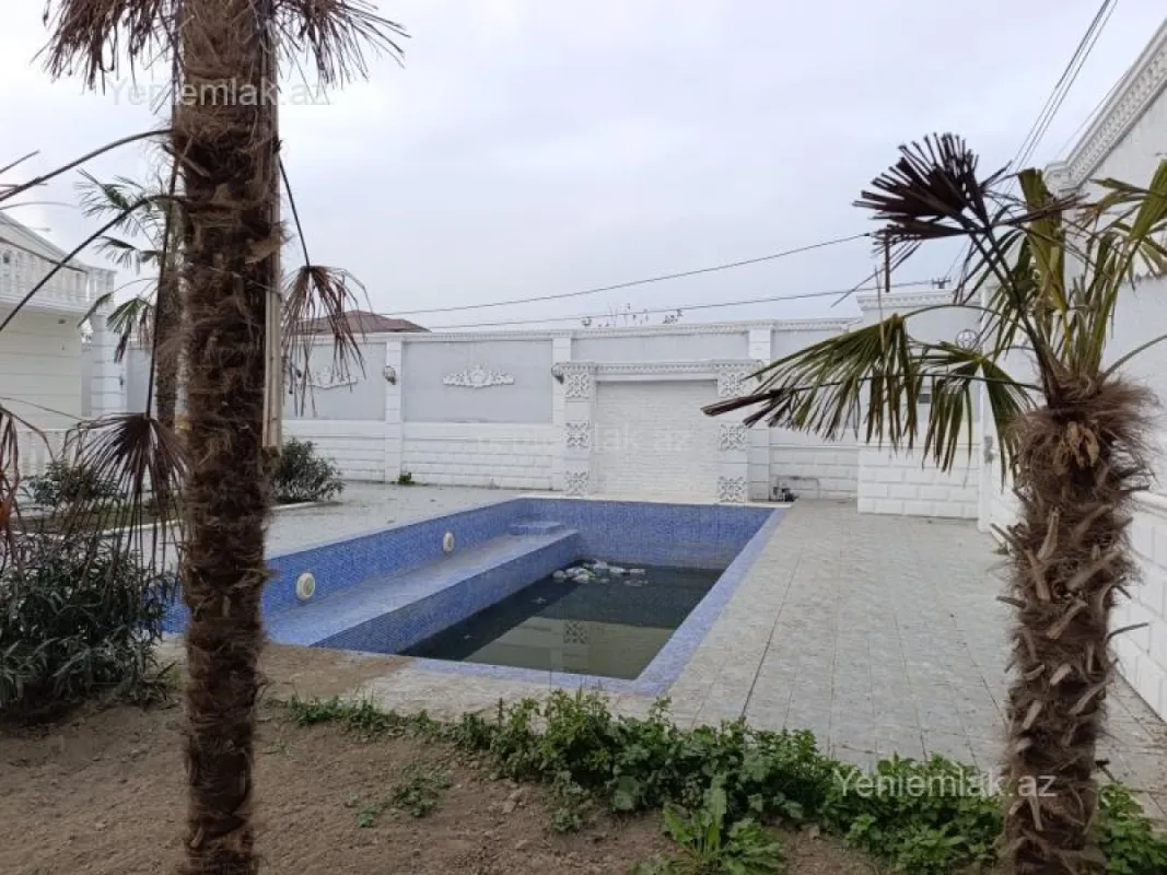 Satılır 6 otaqlı həyət evi 340 m²