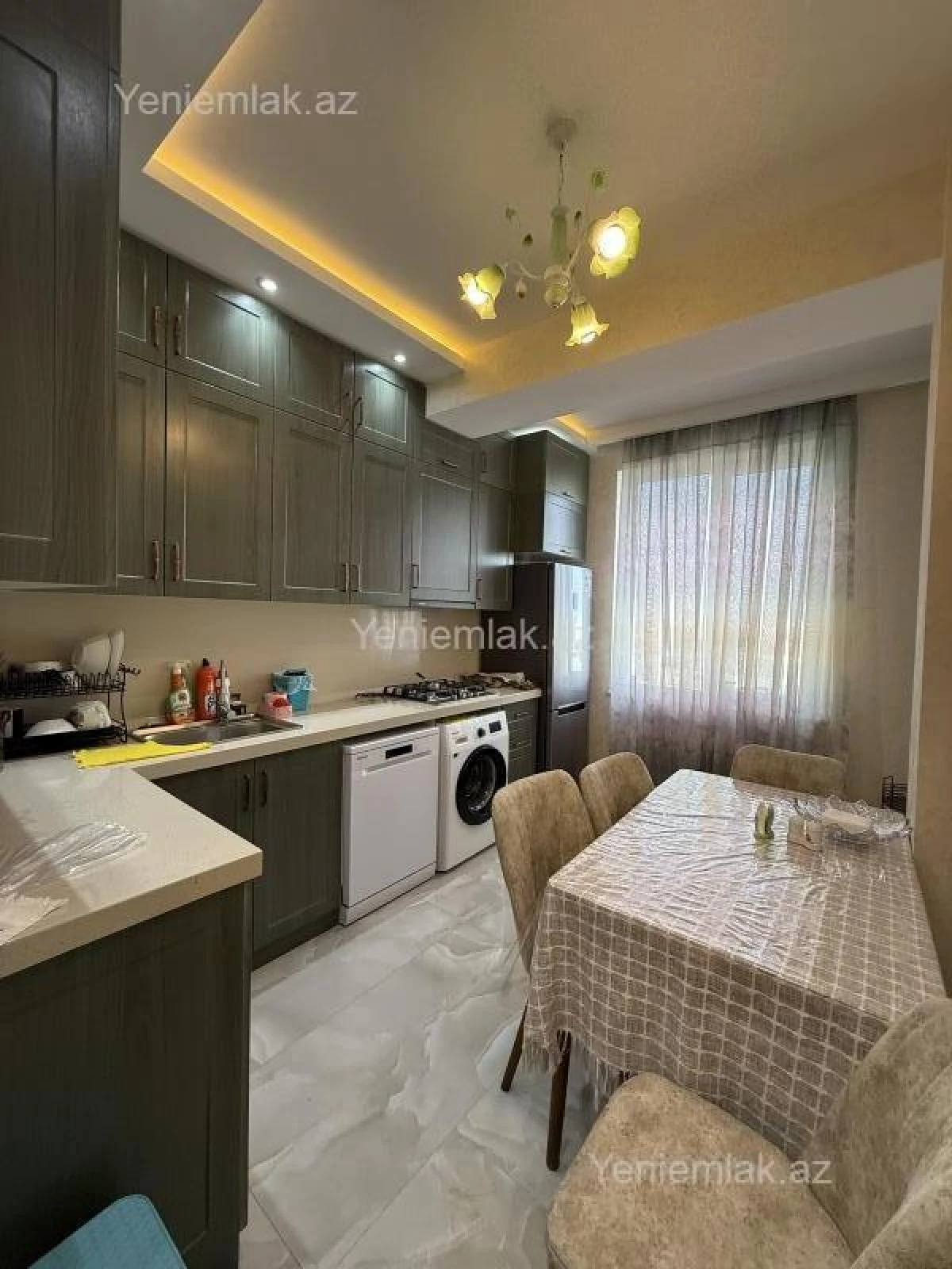 Satılır 2 otaqlı yeni tikili 78 m²