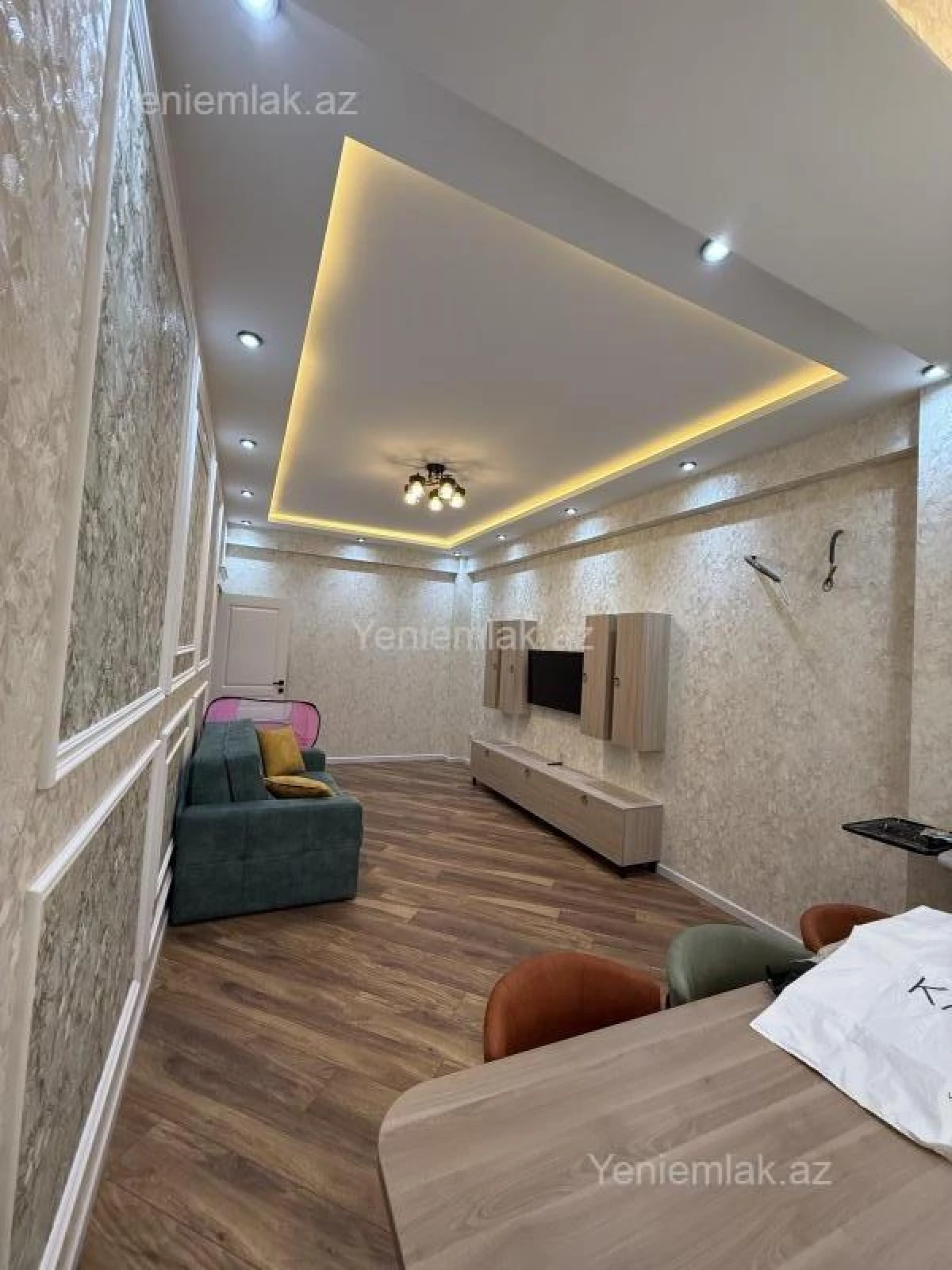 Satılır 2 otaqlı yeni tikili 78 m²