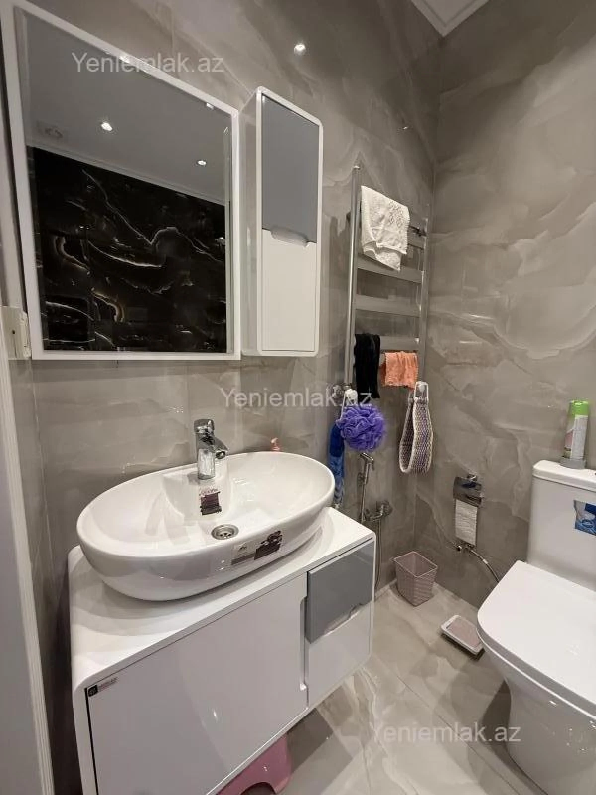 Satılır 2 otaqlı yeni tikili 78 m²