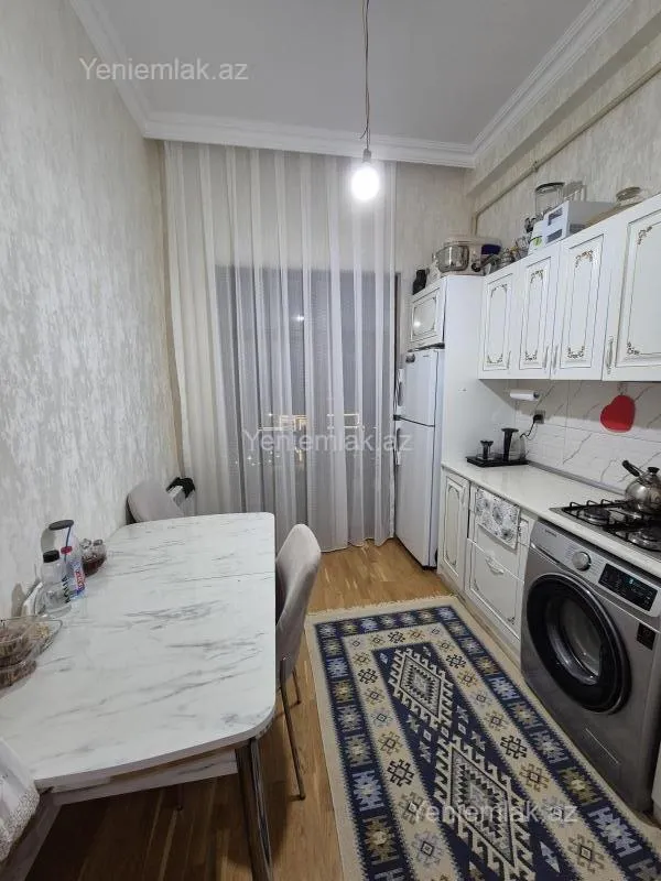Satılır 3 otaqlı yeni tikili 78 m²