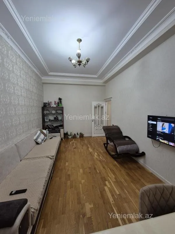 Satılır 3 otaqlı yeni tikili 78 m²