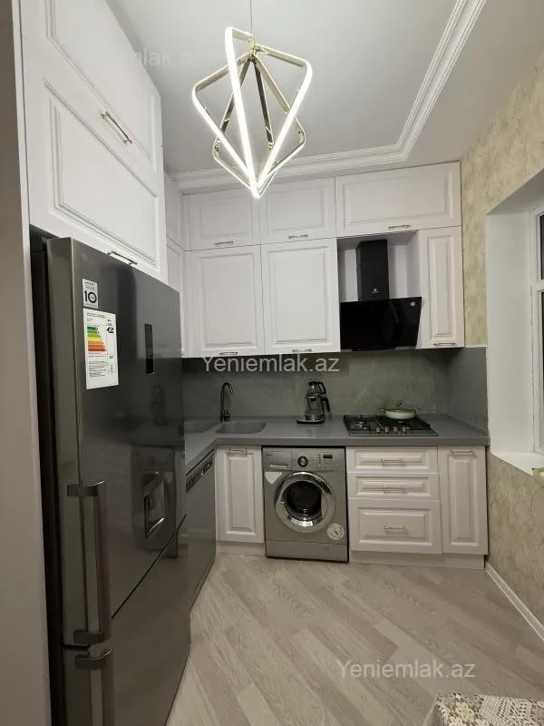 Satılır 4 otaqlı həyət evi 100 m²