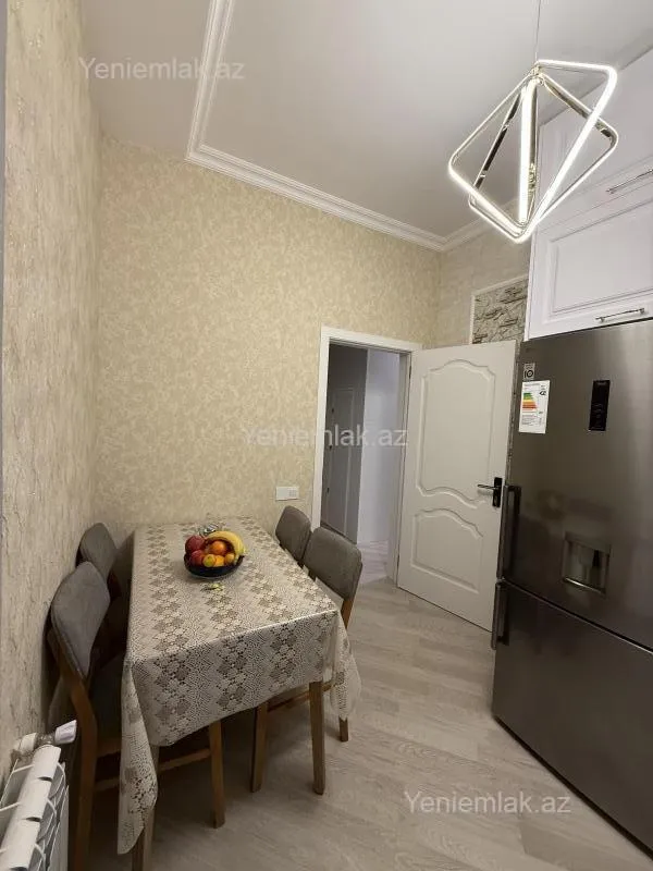 Satılır 4 otaqlı həyət evi 100 m²