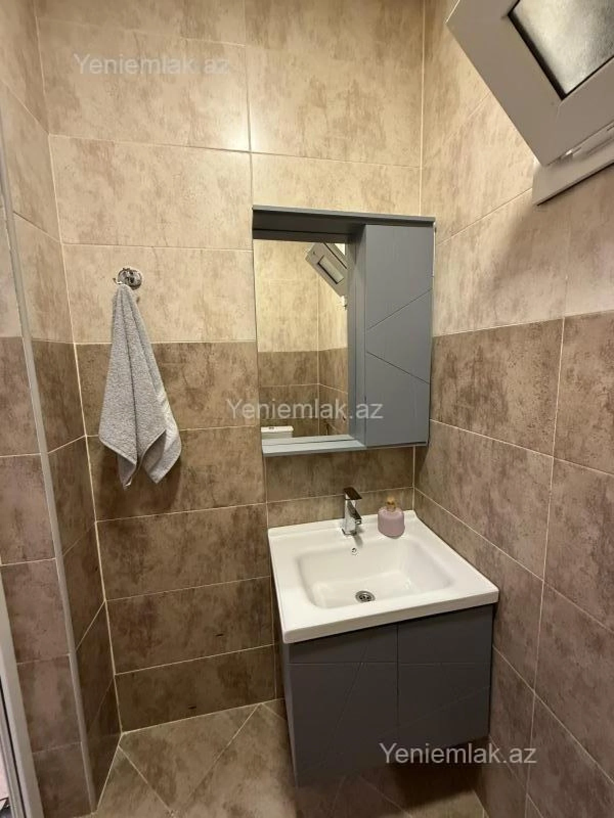 Satılır 4 otaqlı həyət evi 100 m²