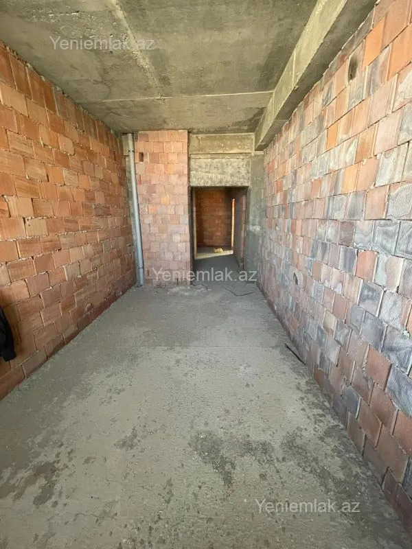 Satılır 2 otaqlı yeni tikili 95 m²