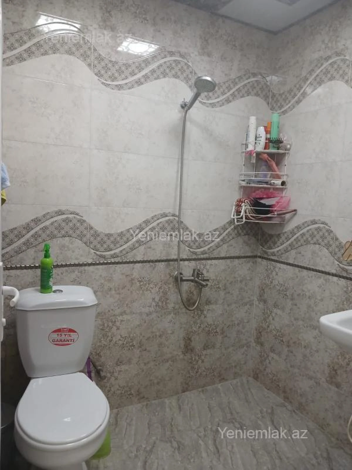 Satılır 1 otaqlı köhnə tikili 40 m²