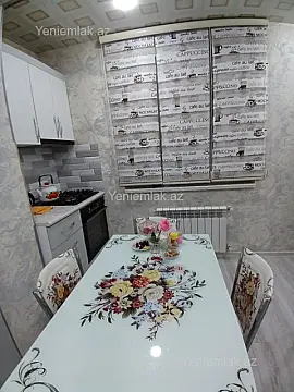 Satılır 1 otaqlı köhnə tikili 40 m²