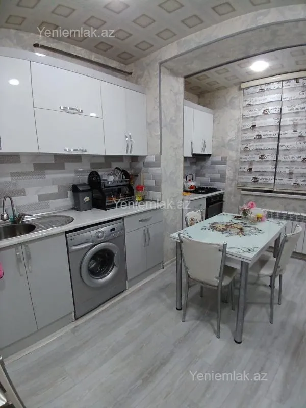 Satılır 1 otaqlı köhnə tikili 40 m²