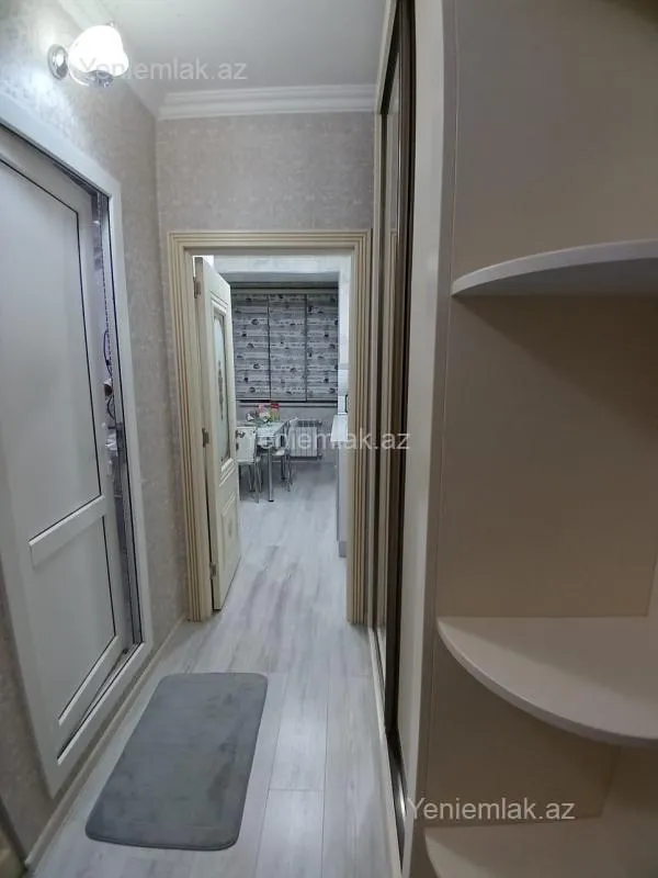 Satılır 1 otaqlı köhnə tikili 40 m²